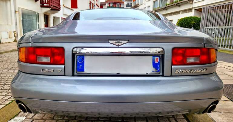 Aston Martin DB7 Vantage