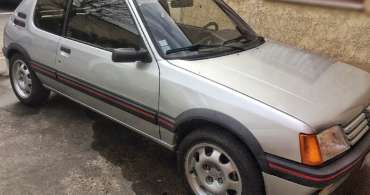 Peugeot 205 GTI 1.9 de 1989
